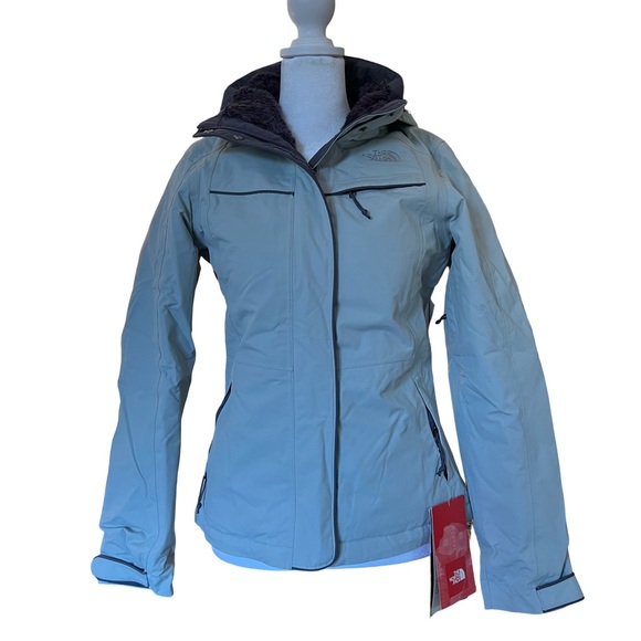 NWT The North Face Women’s Inlux Insulated Jacket Size XS - Picture 3 of 10